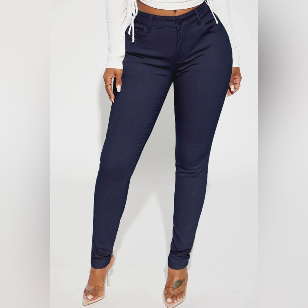 Skinny Uniform Navy Pant